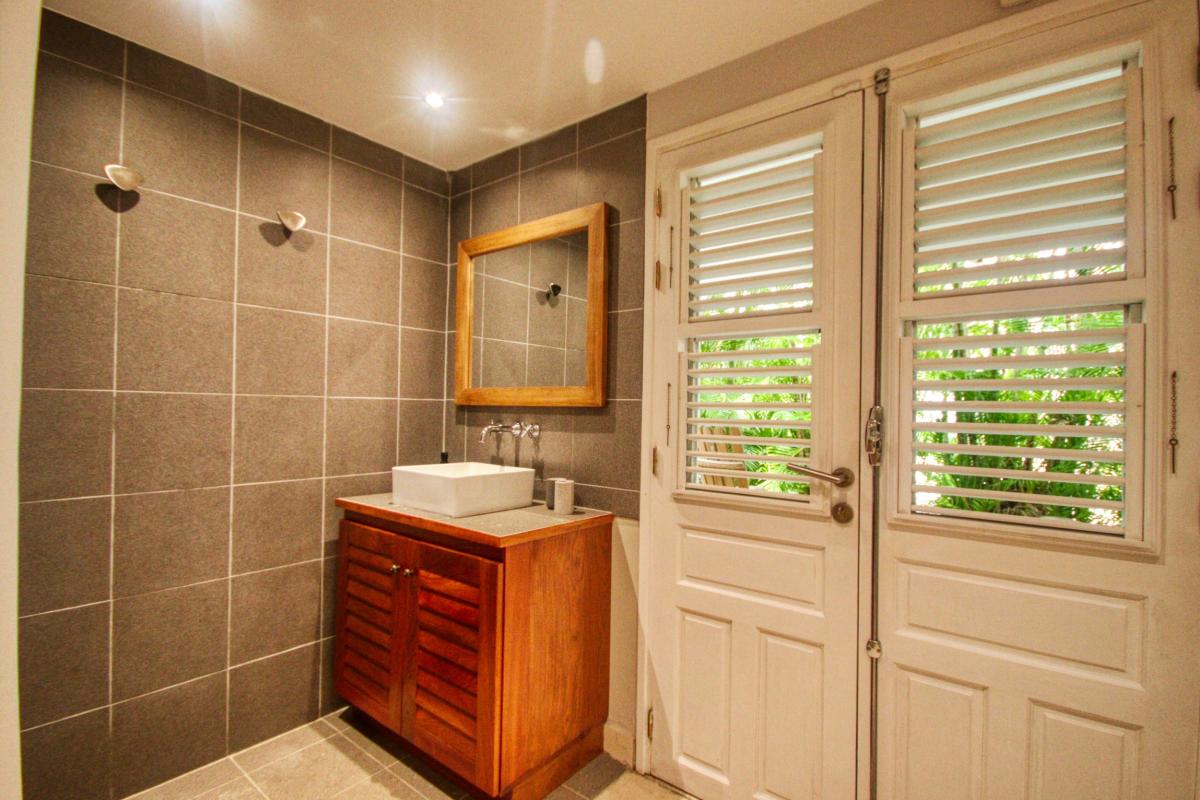 Location villa luxe Martinique - Salle d'eau ch 4